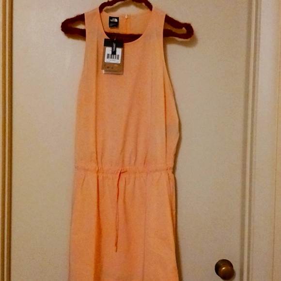 NWT Romper - Picture 2 of 8